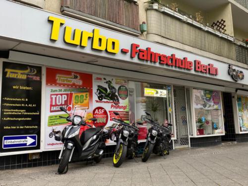 Fahrschule - Turbo-Fahrschule Berlin